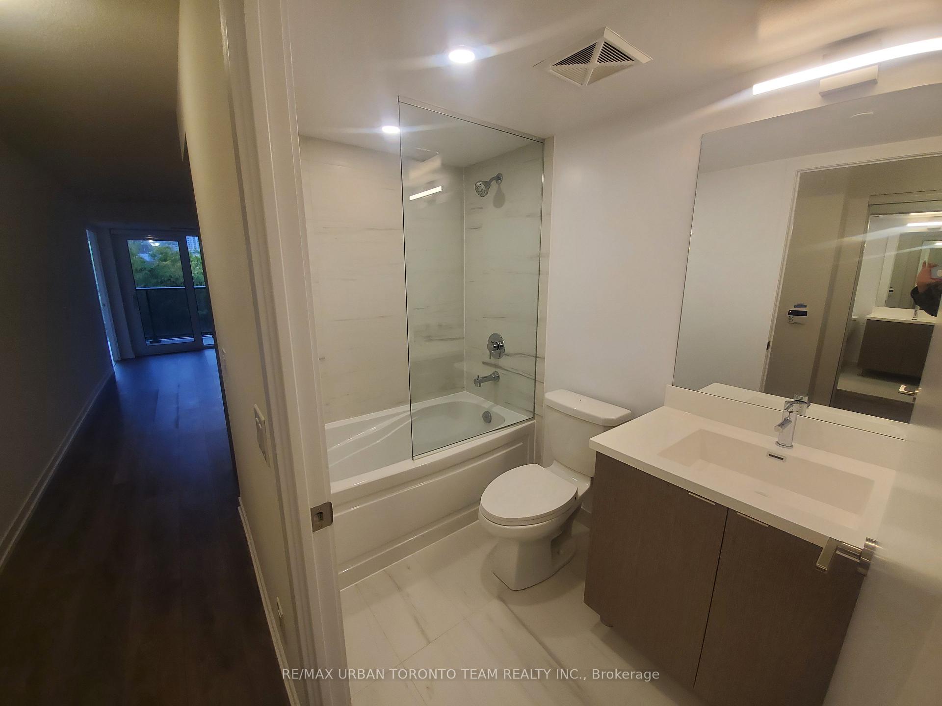 1 Bedroom Condo at 219 Dundas, Toronto For sale