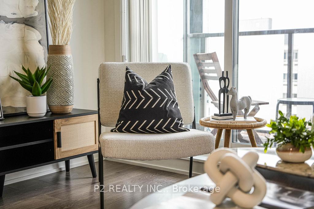 2 Bedrooms Condo at 5131 Sheppard, Toronto For sale