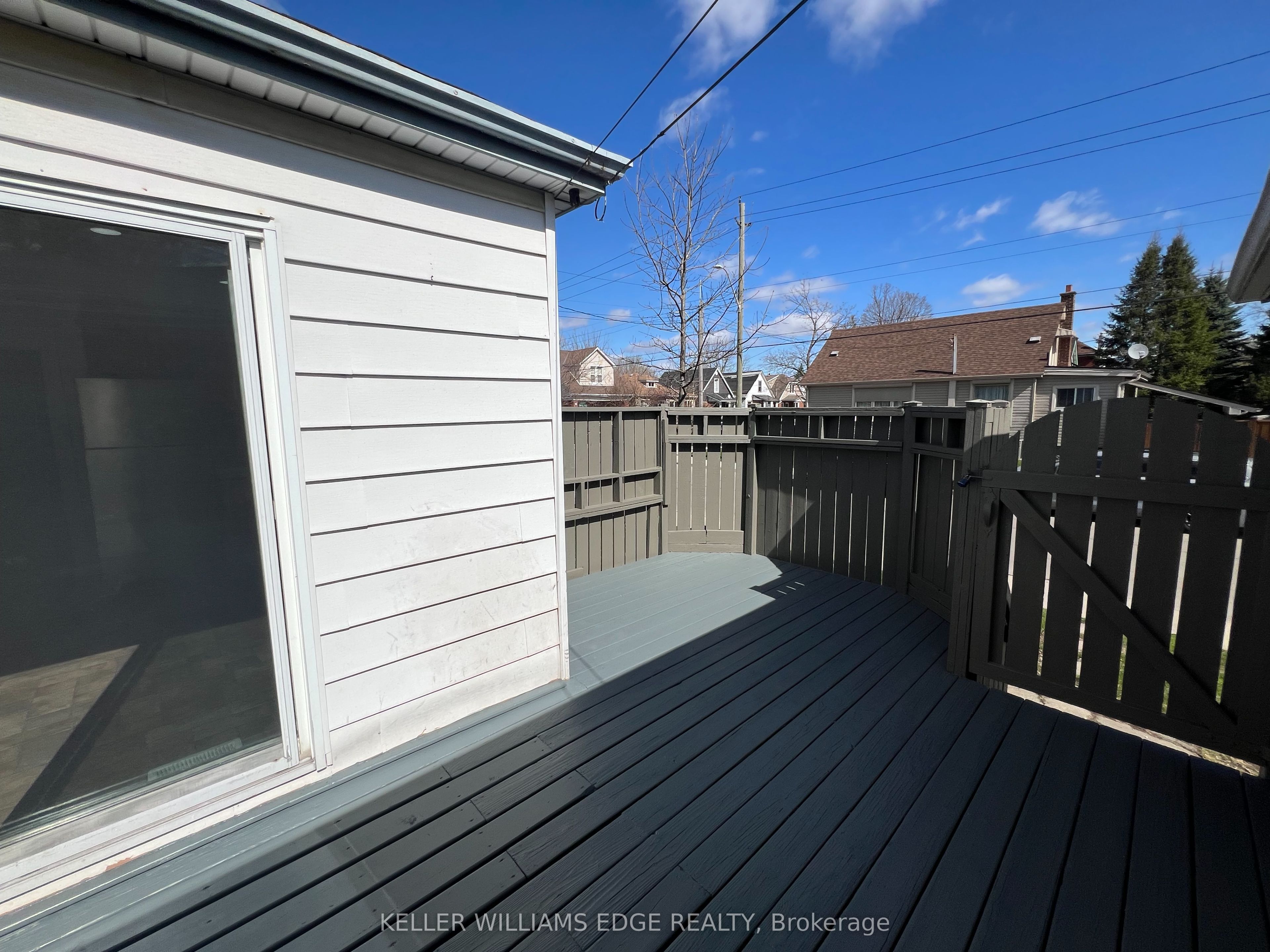 56 Garside Avenue N