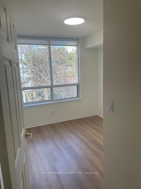 3 Bedrooms Condo at 5940 Yonge,  Toronto For sale