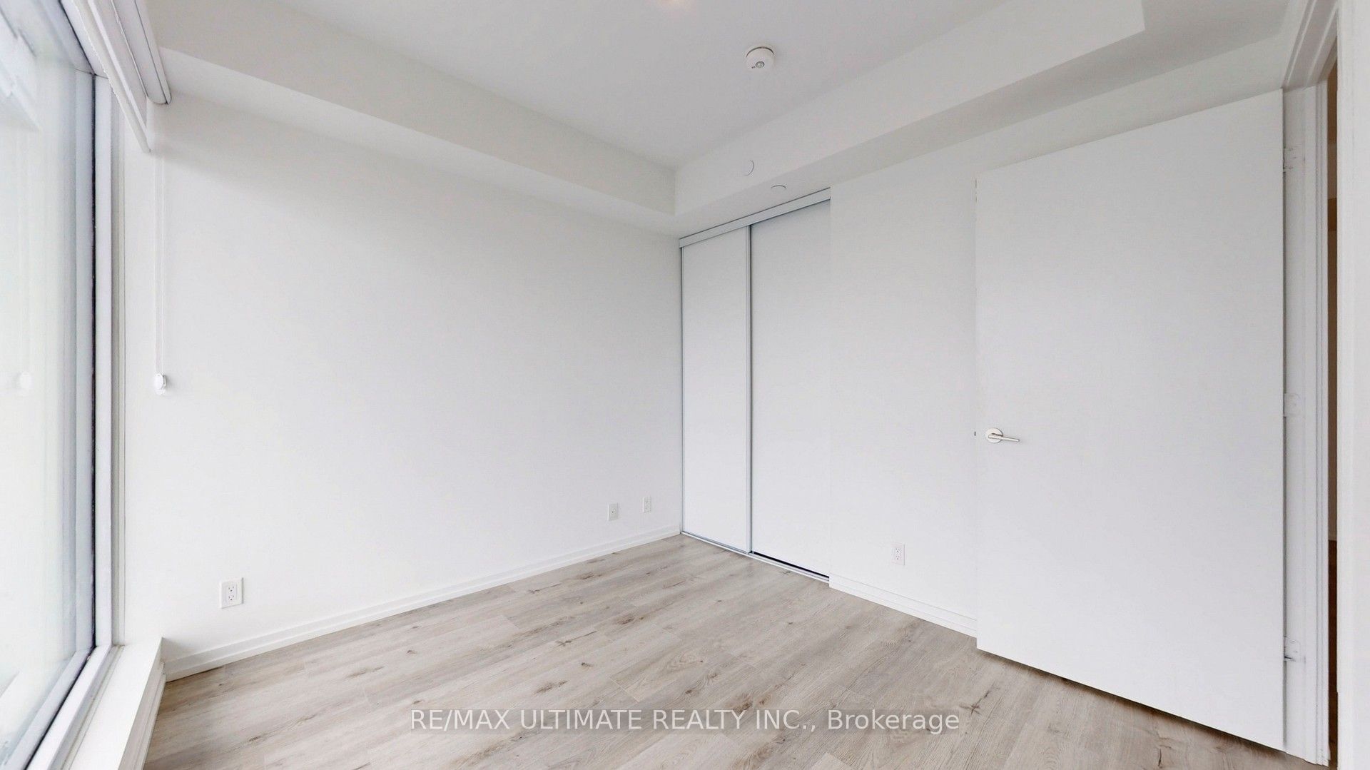 1000 Portage Parkway, #3701