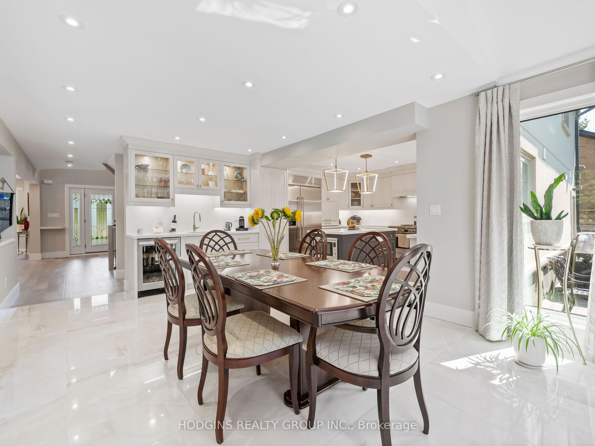 1816 Paddock Crescent