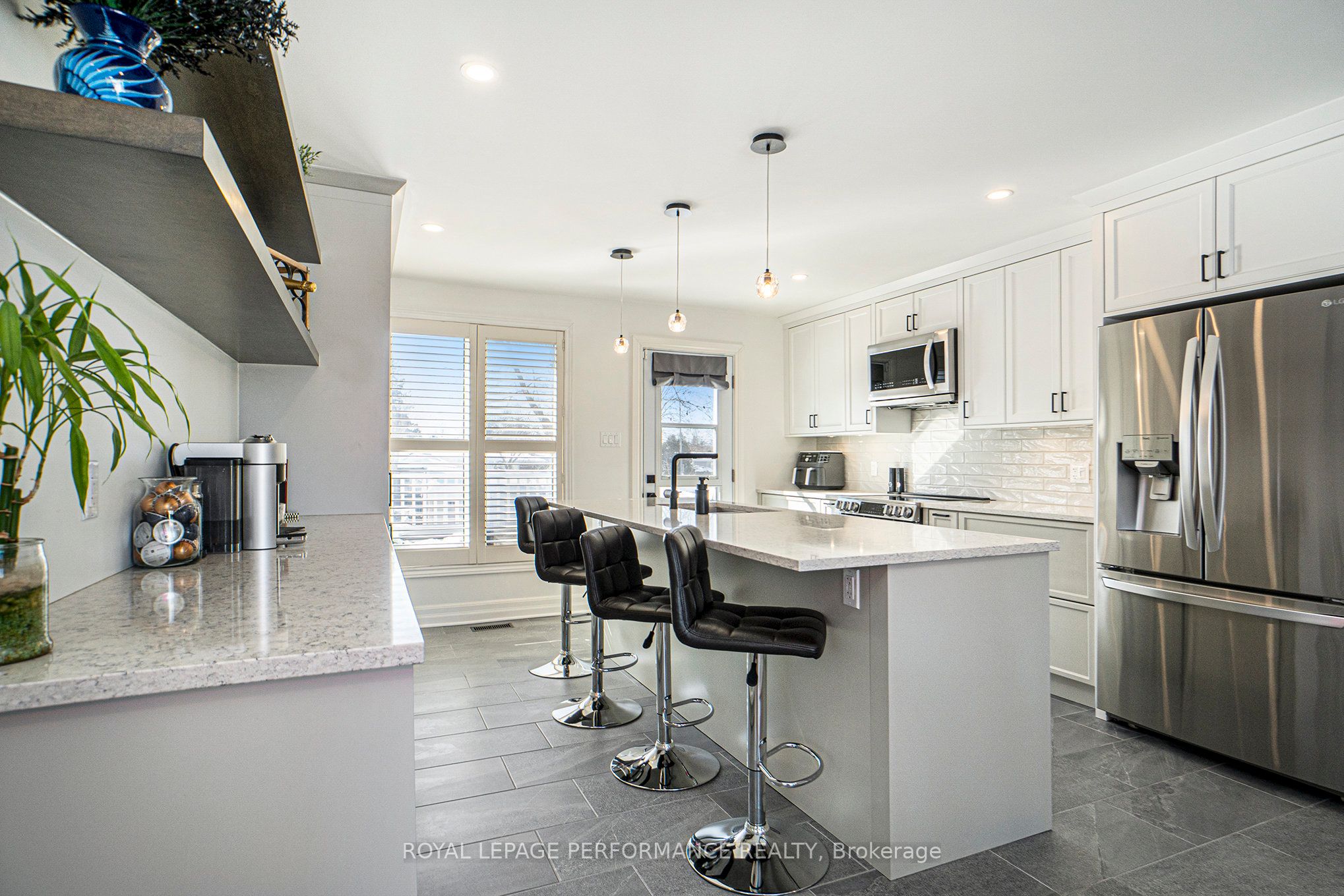 1524 Beaconfield Street, OrleansCumberlandandArea, ON K1E 1R5