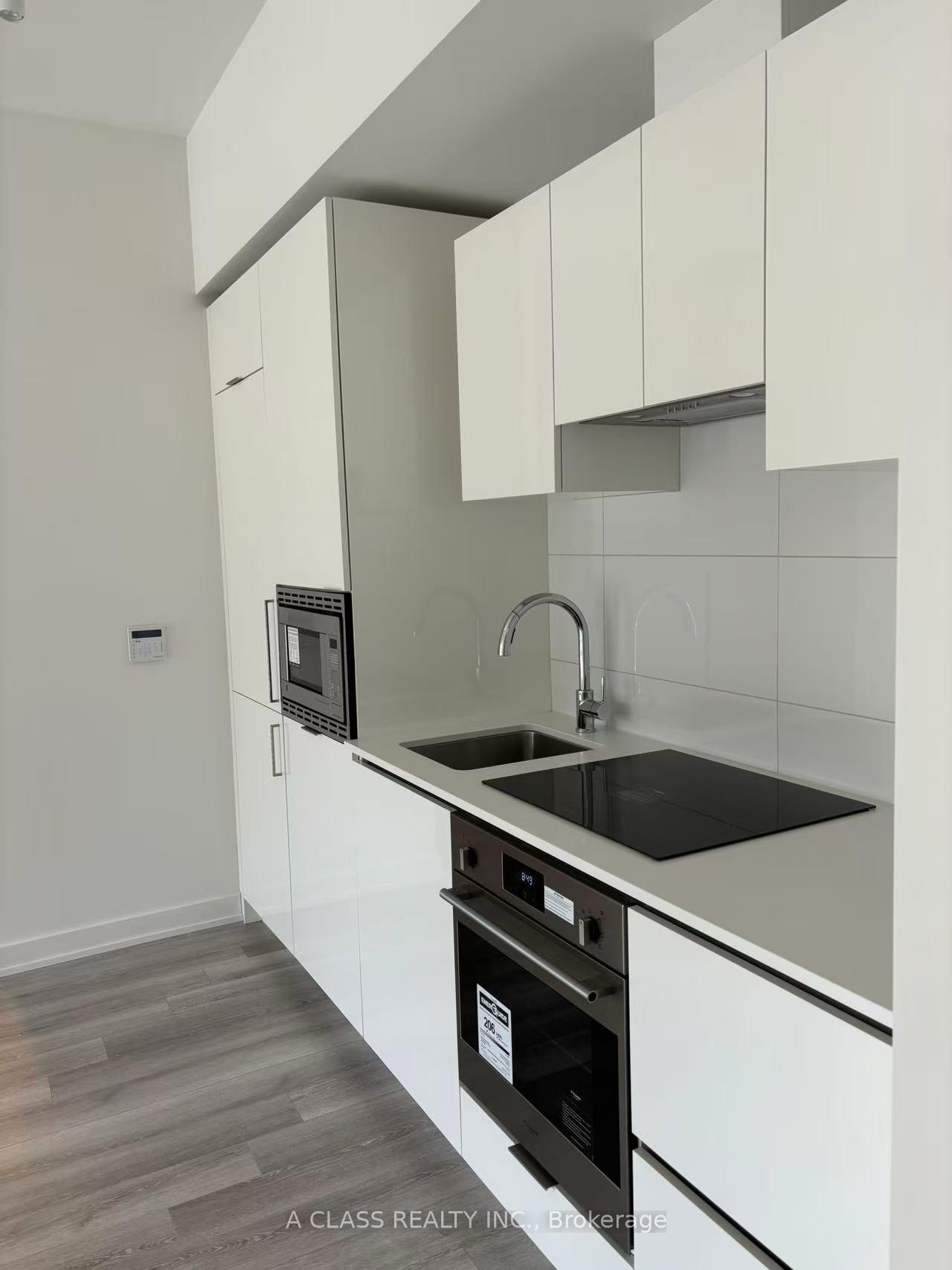 2 Bedrooms Condo at 121 St Patrick, Toronto For sale
