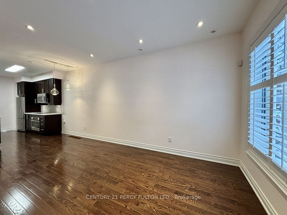 #16 - 50 Hargrave Lane, Toronto, ON M4N 0A4