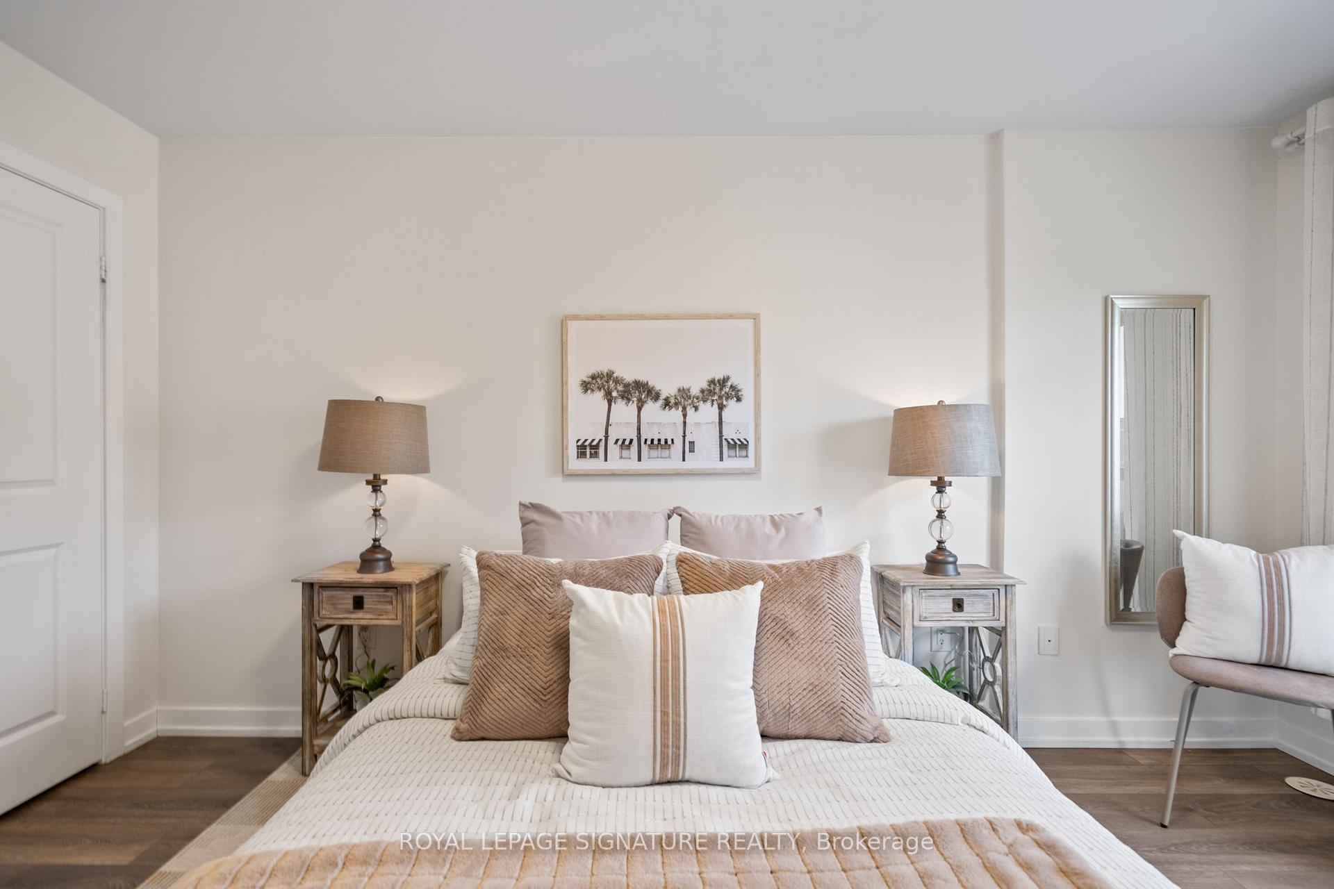 2 Bedrooms Condo at 60 Parrotta, Toronto For sale