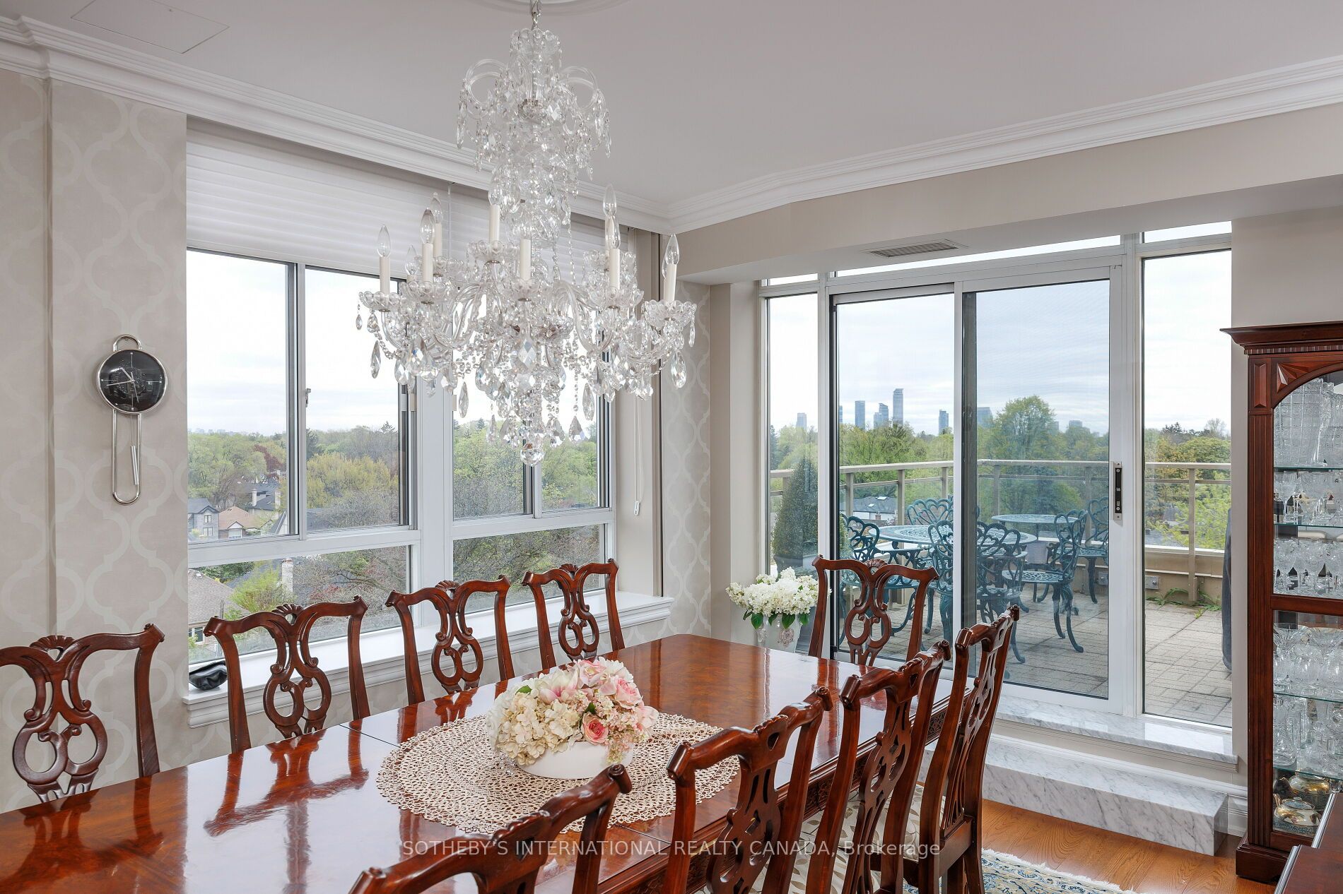 935 Royal York Road, #601