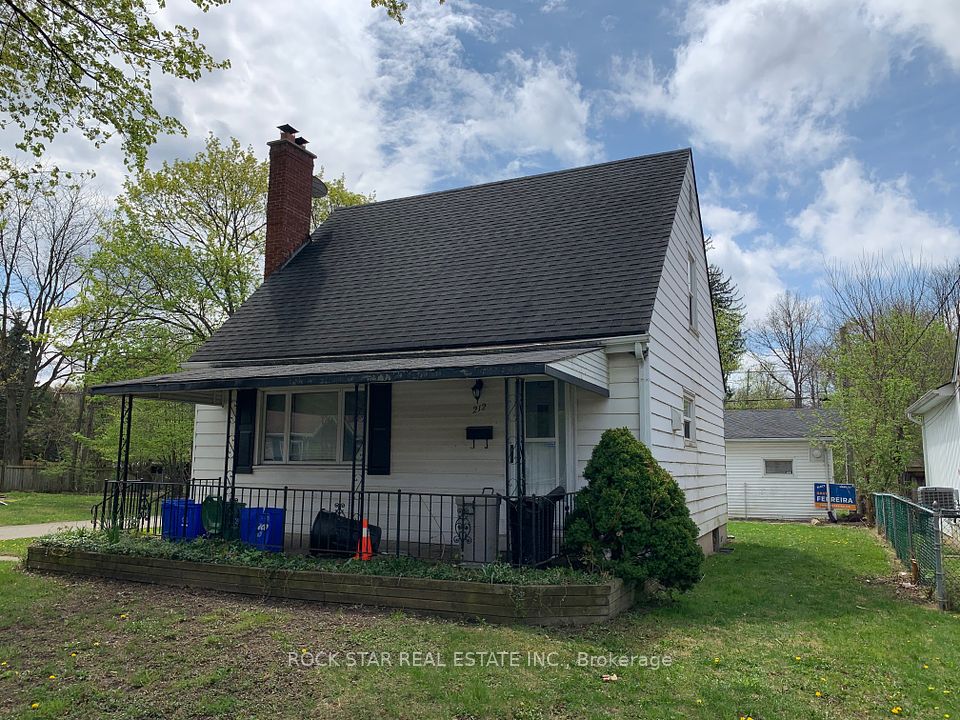 212 RATHOWEN Street, London North, ON N6H 2G2