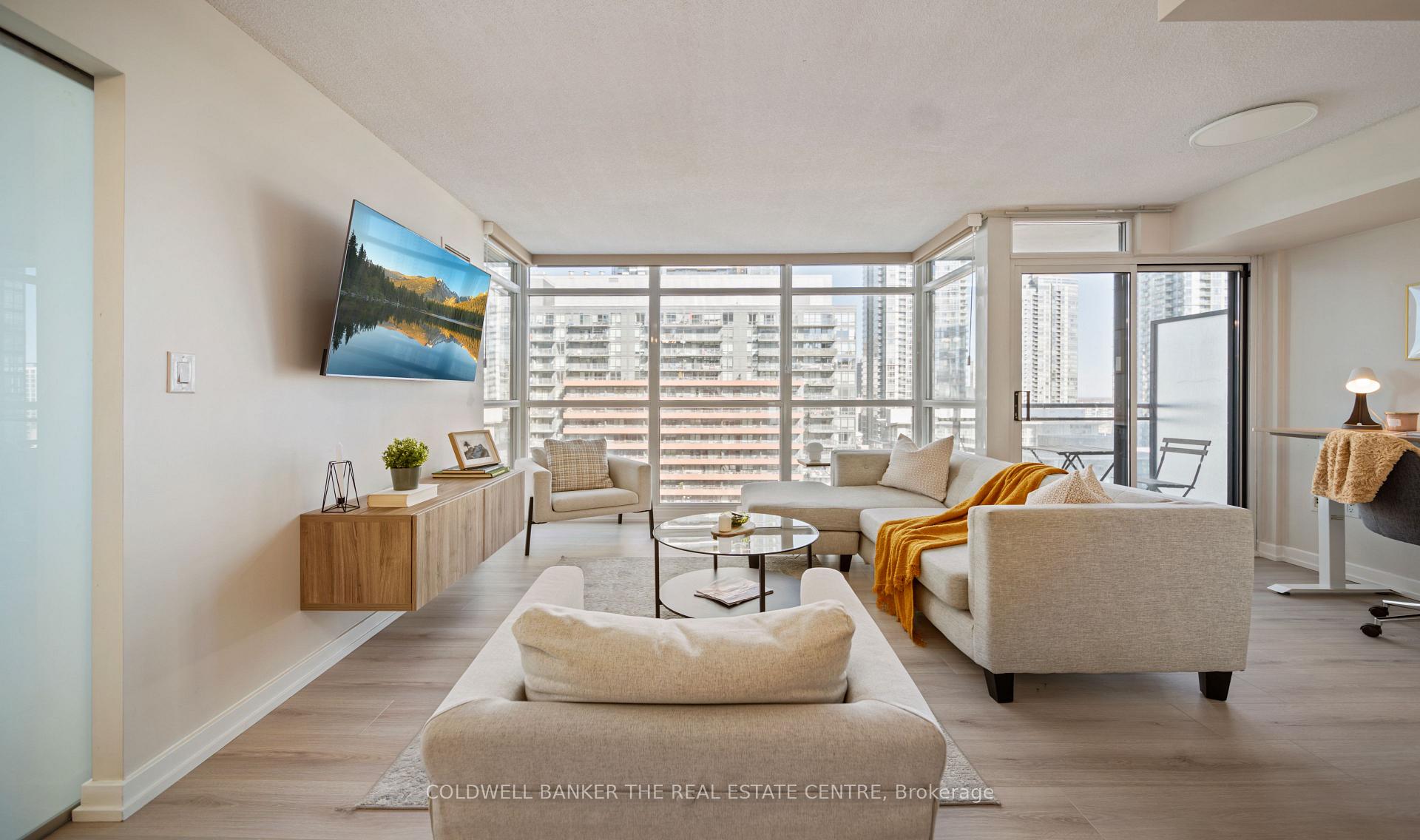3 Bedrooms Condo at 8 Telegram, Toronto For sale