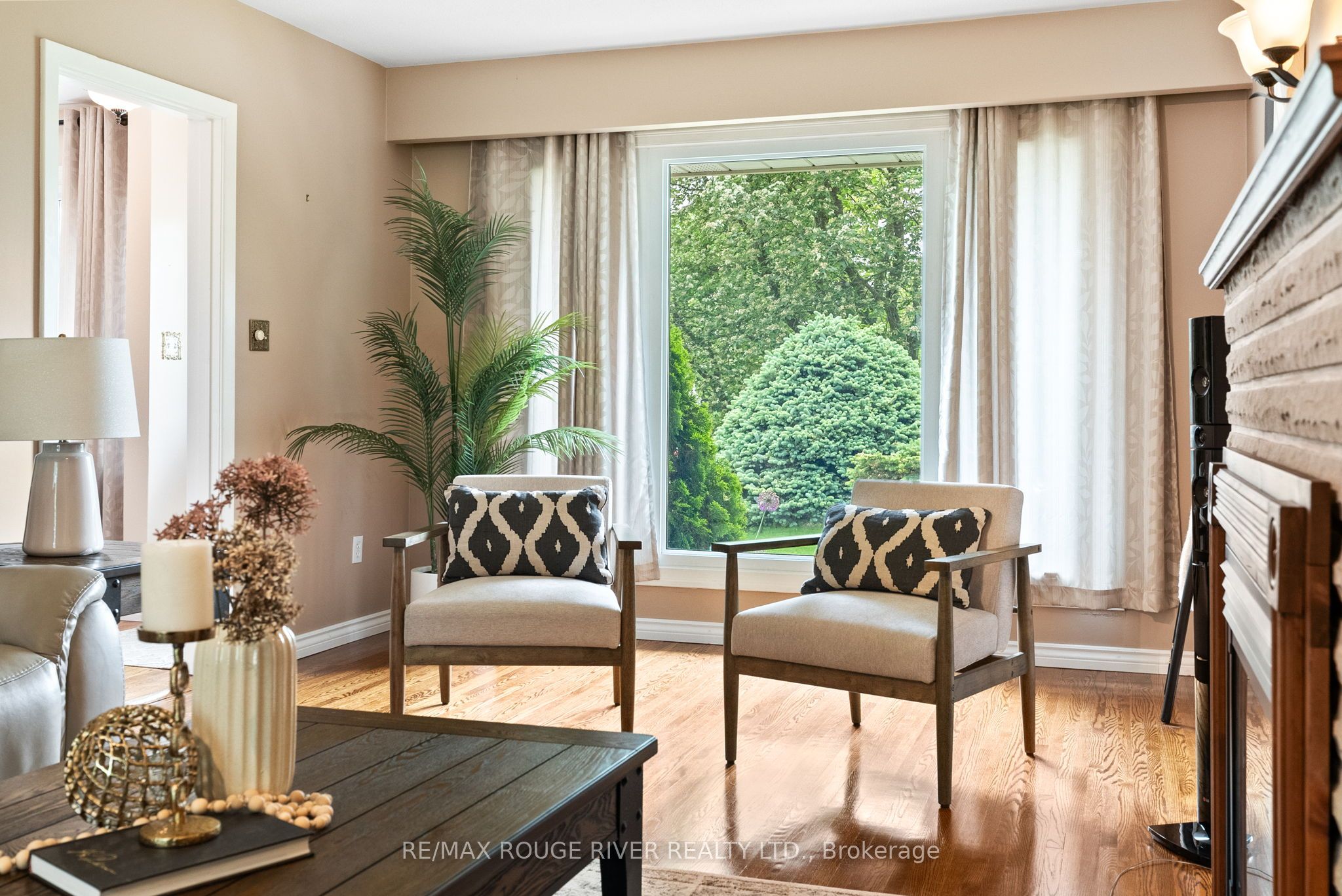 665 Jasmine Crescent