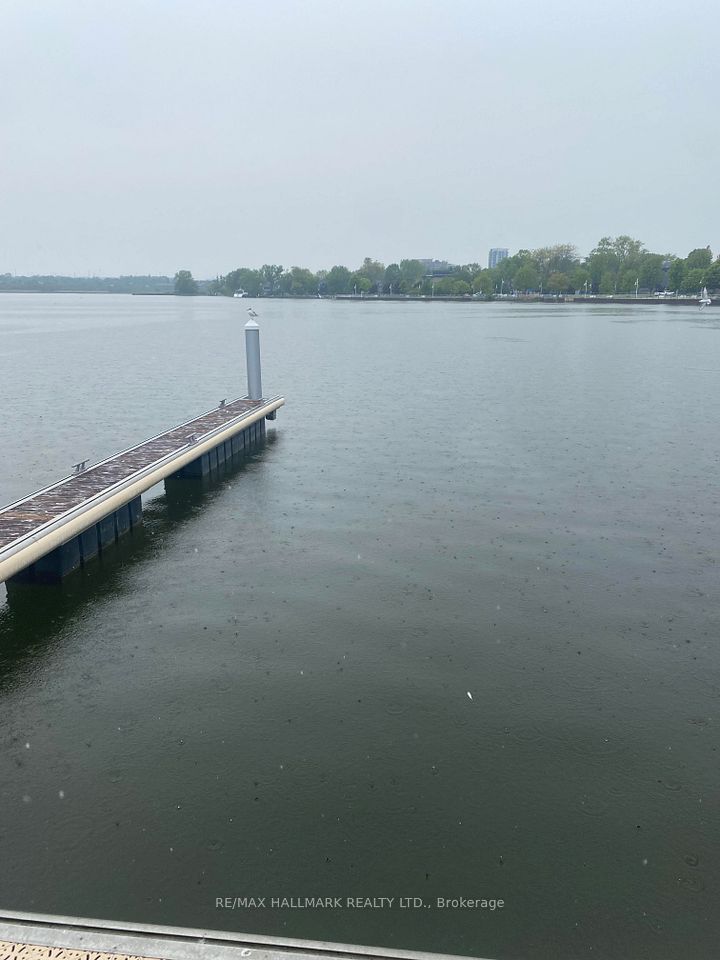 1295 Wharf