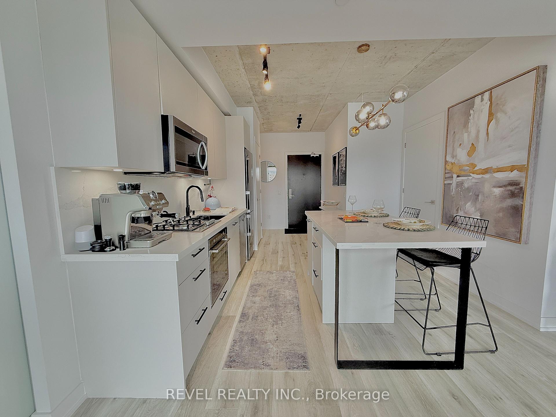 2 Bedrooms Condo at 55 Ontario, Toronto For sale