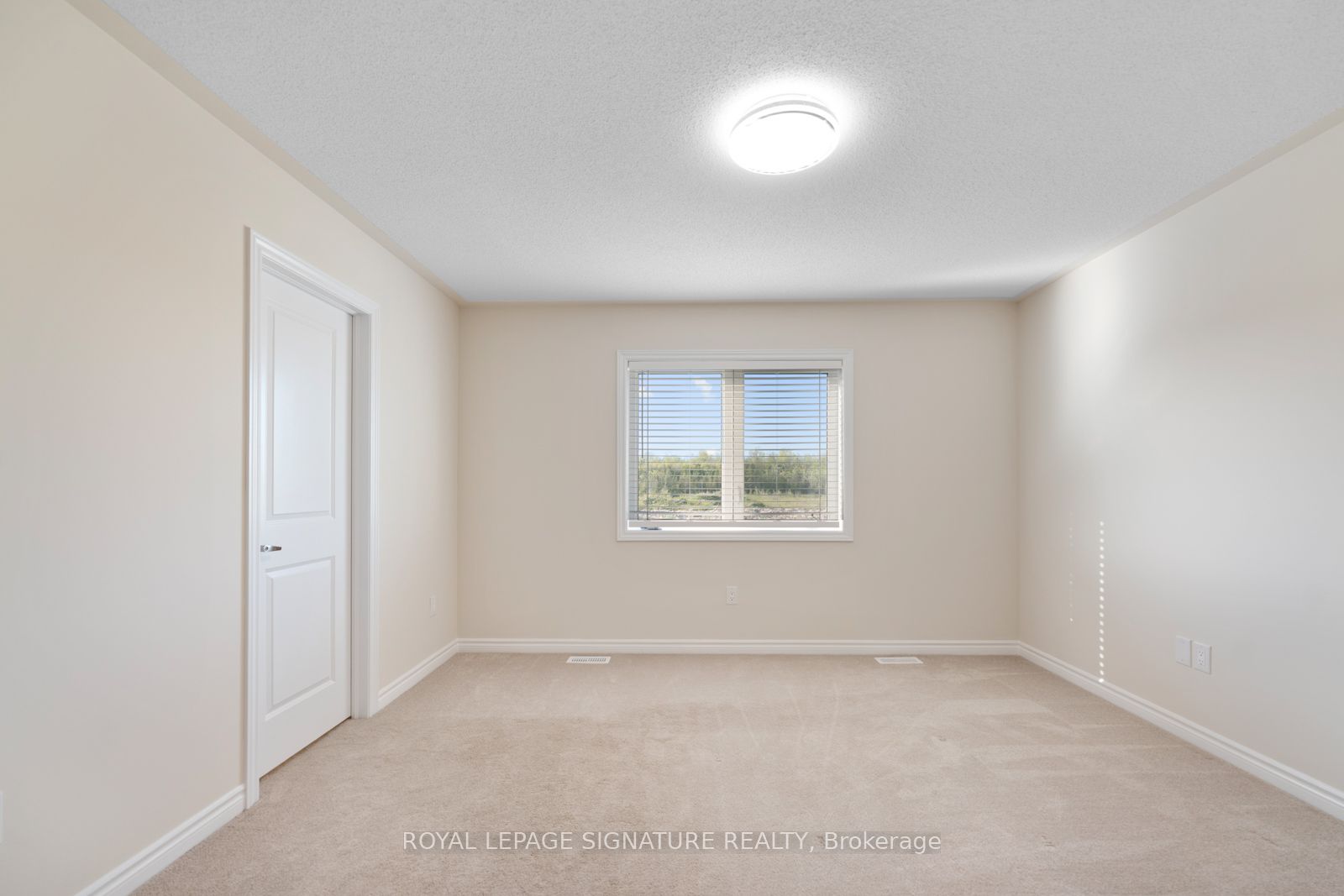 36 Hillcroft Way