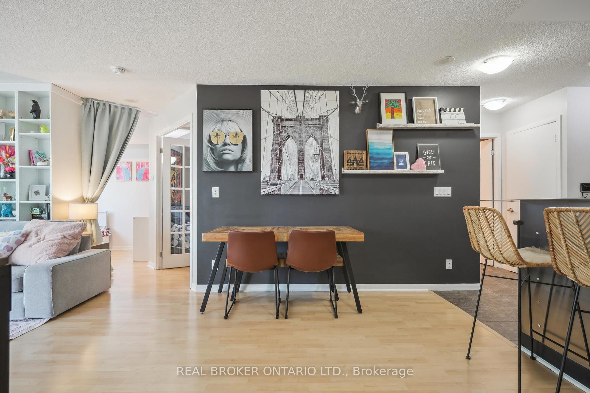 3 Bedrooms Condo at 185 Legion, Toronto For sale