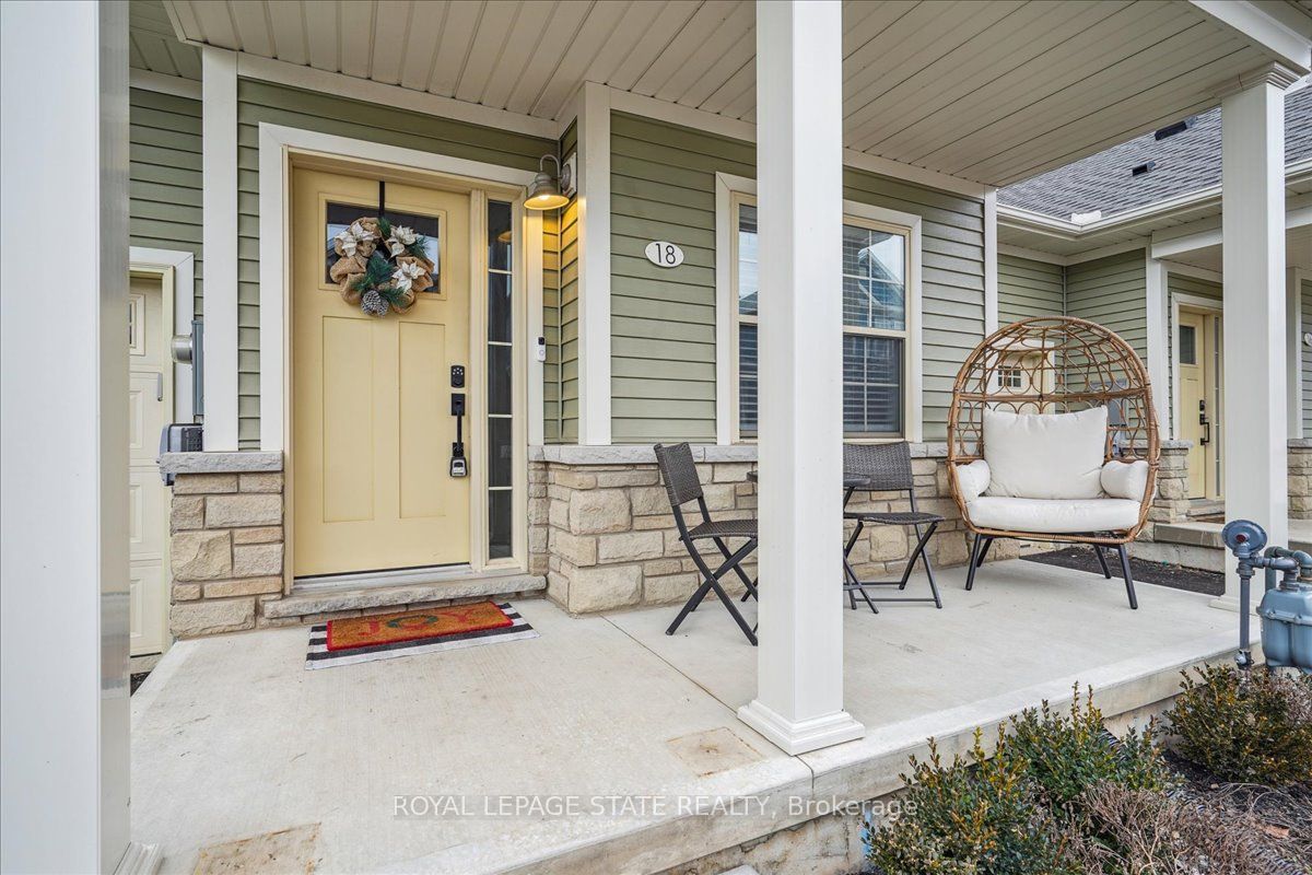 18 South Coast Circle, Fort Erie, ON L0S 1B0