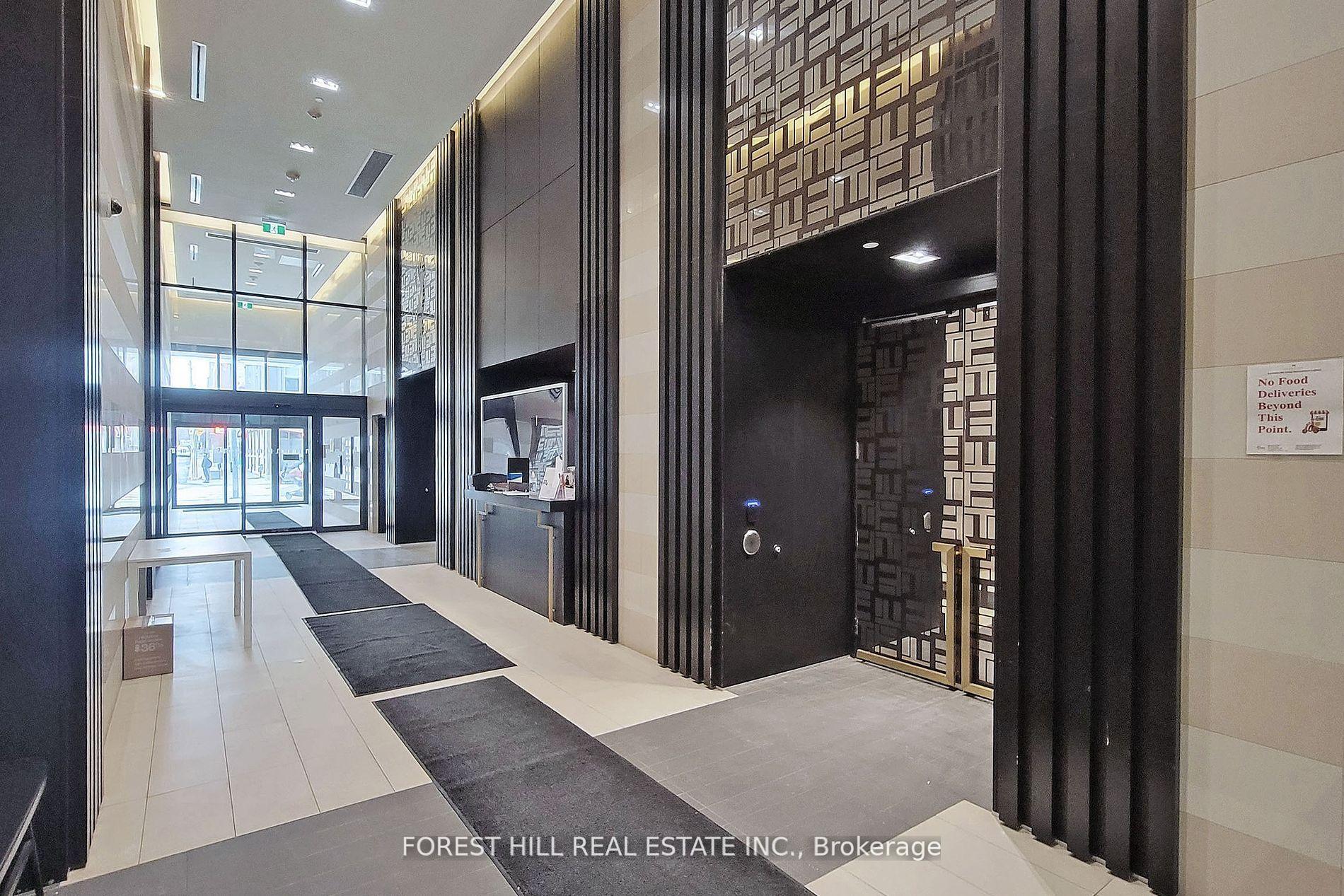 2 Bedrooms Condo at 501 Yonge,  Toronto For sale
