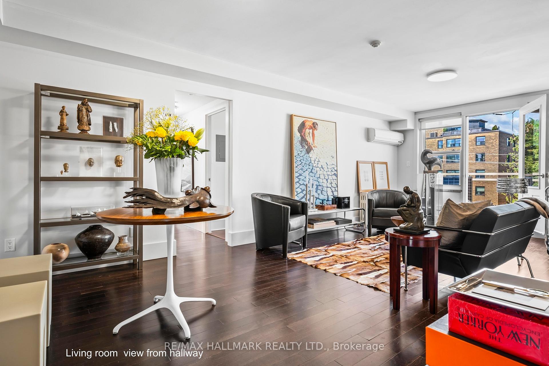 2 Bedrooms Co-op at 2603 Bathurst, Toronto For sale