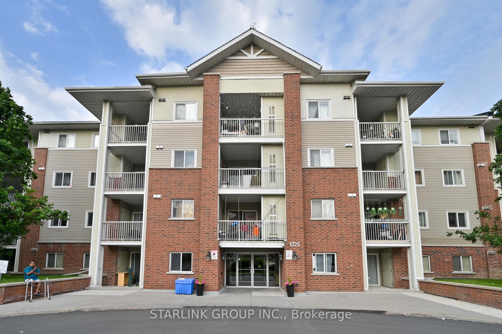 2 Bedrooms Condo at 5225 Finch, Toronto For sale