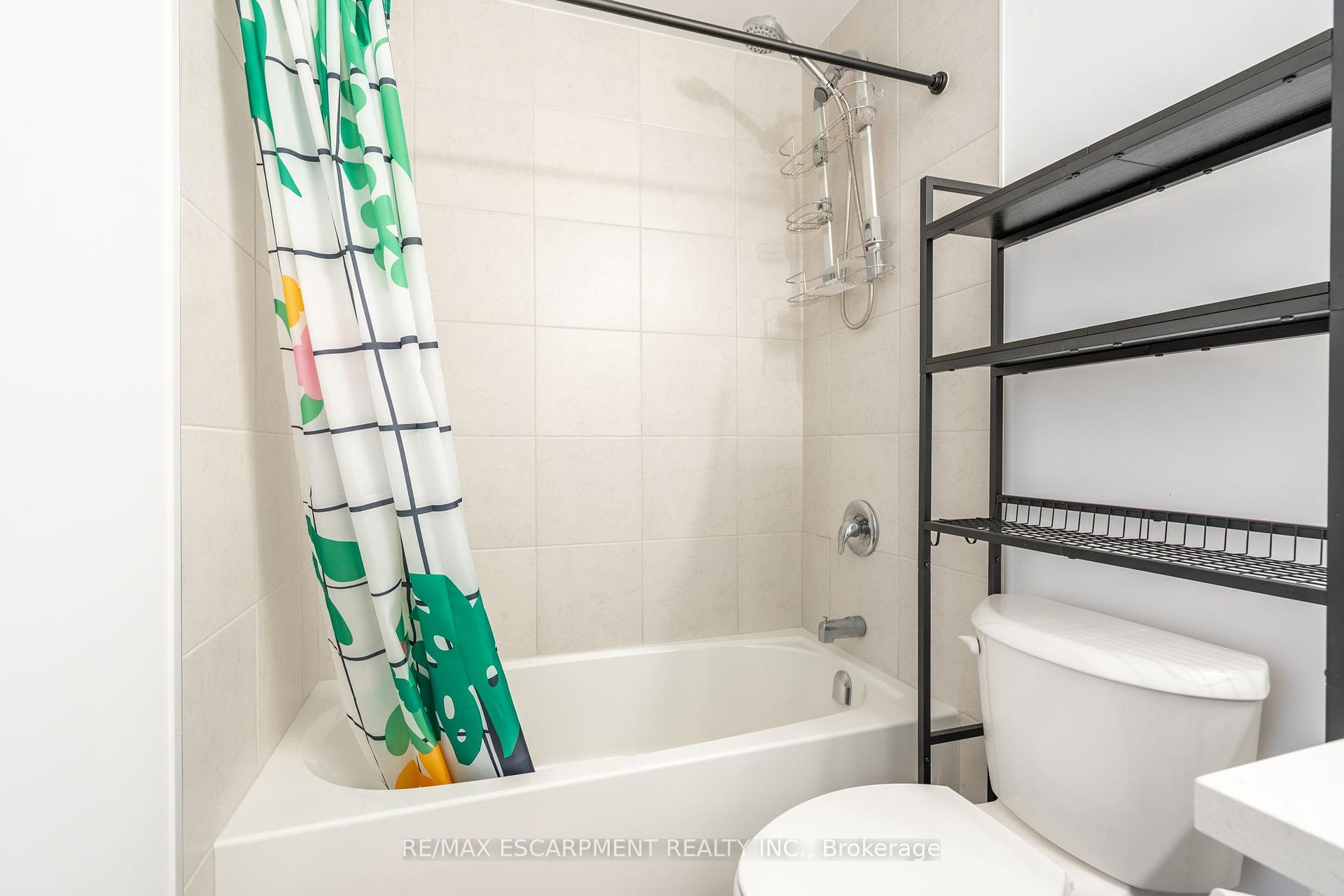 1 Bedroom Condo at 470 Dundas, Hamilton For sale