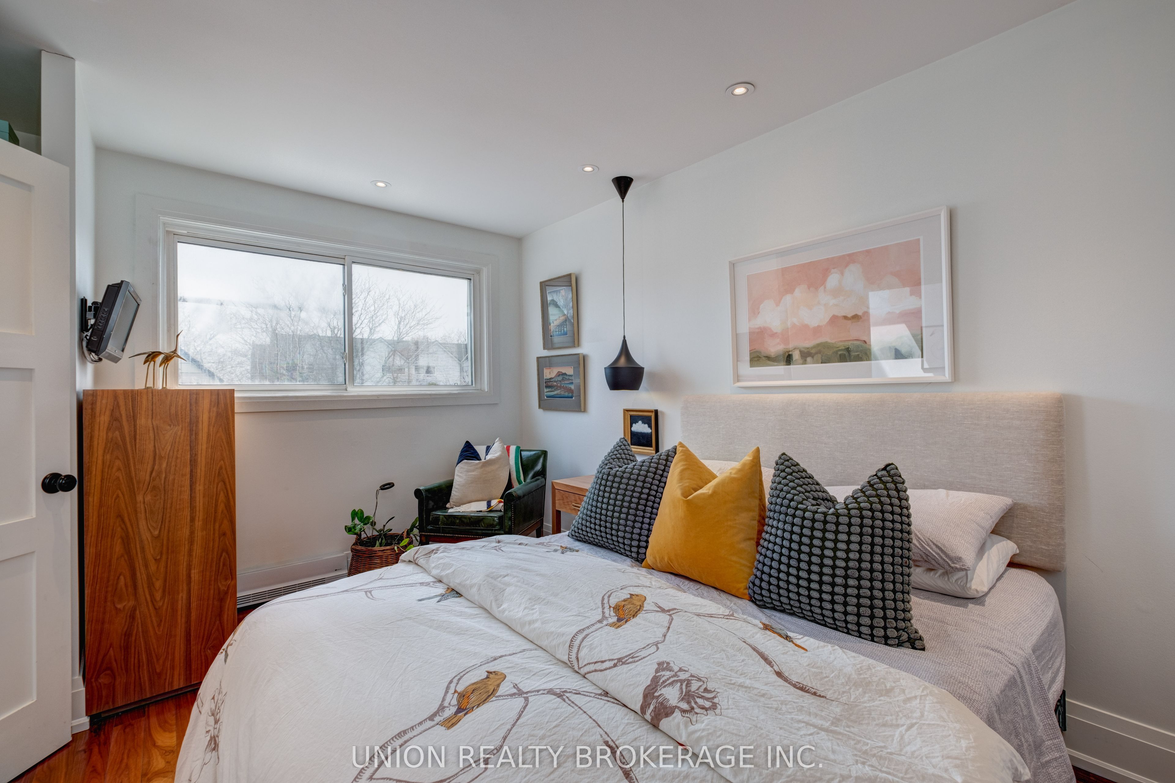 50 Battenberg Avenue, #4