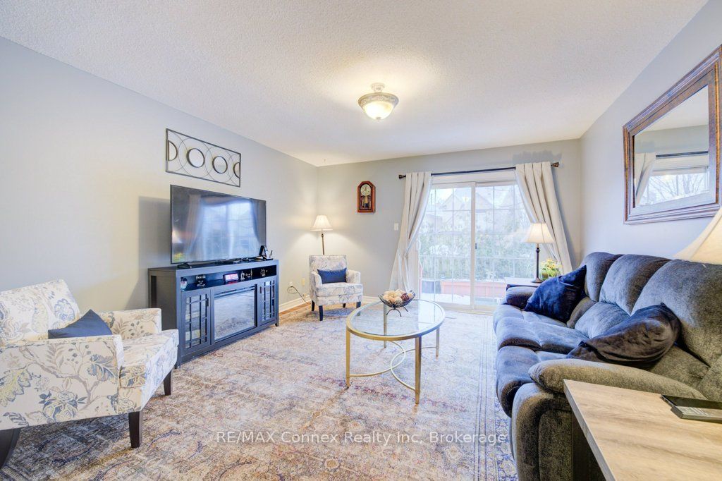 59 Rosebud Avenue