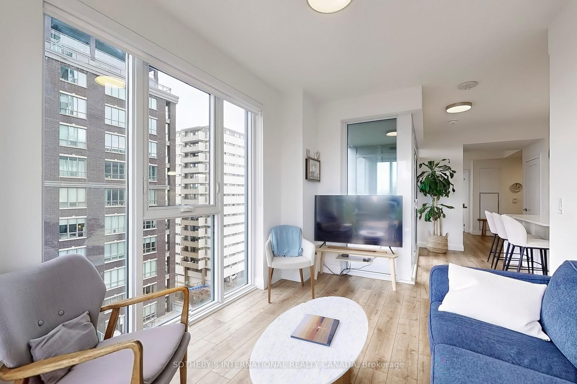 2 Bedrooms Condo at 500 Brock, Burlington For sale