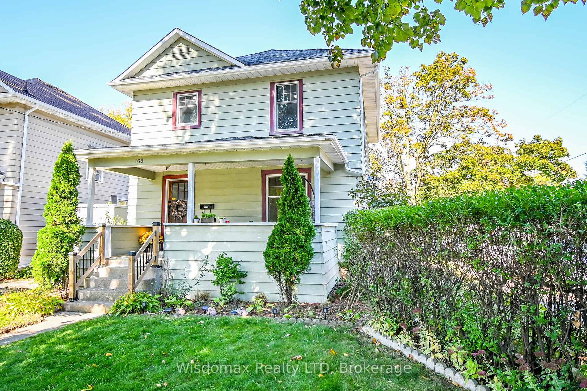 169 RUSSELL Avenue, St. Catharines, ON L2R 1W5