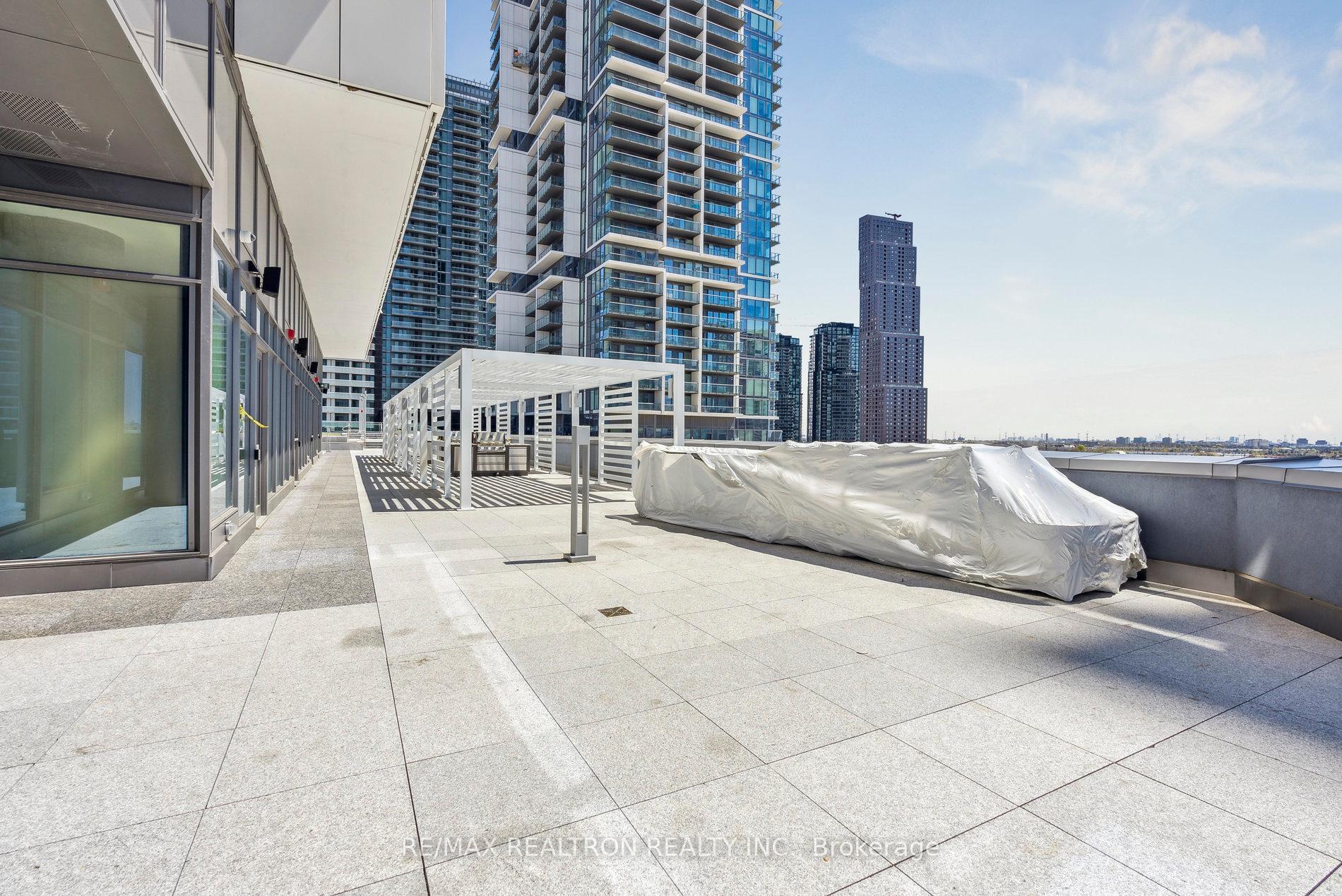 2 Bedrooms Condo at 7890 Jane, Vaughan For sale
