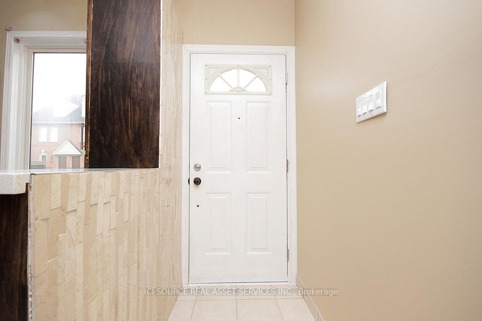 #50 - 3895 Doug Leavens Boulevard, Mississauga, ON L5N 7G1