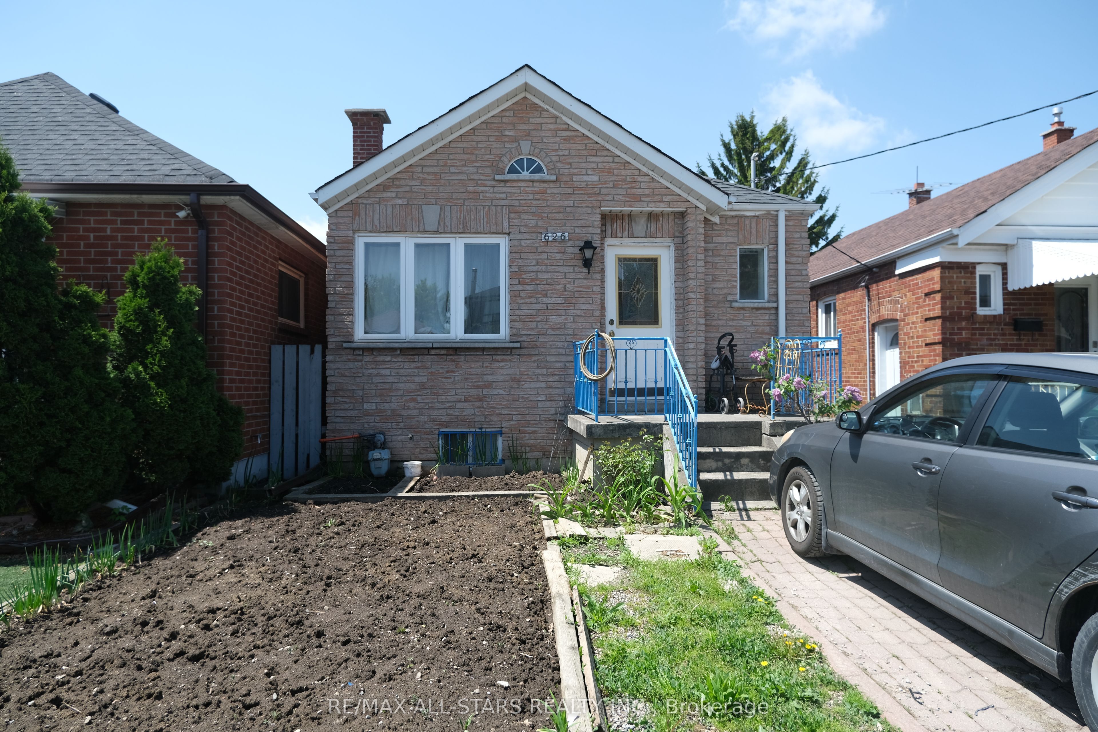 626 Caledonia Road