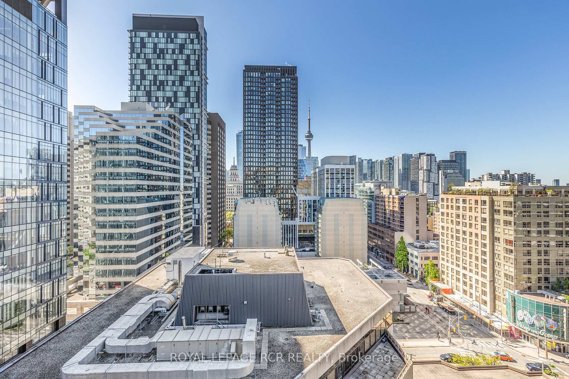 2 Bedrooms Condo at 195 St Patrick, Toronto For sale