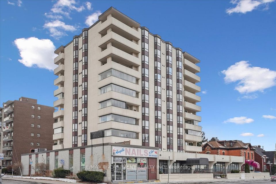 432 Main