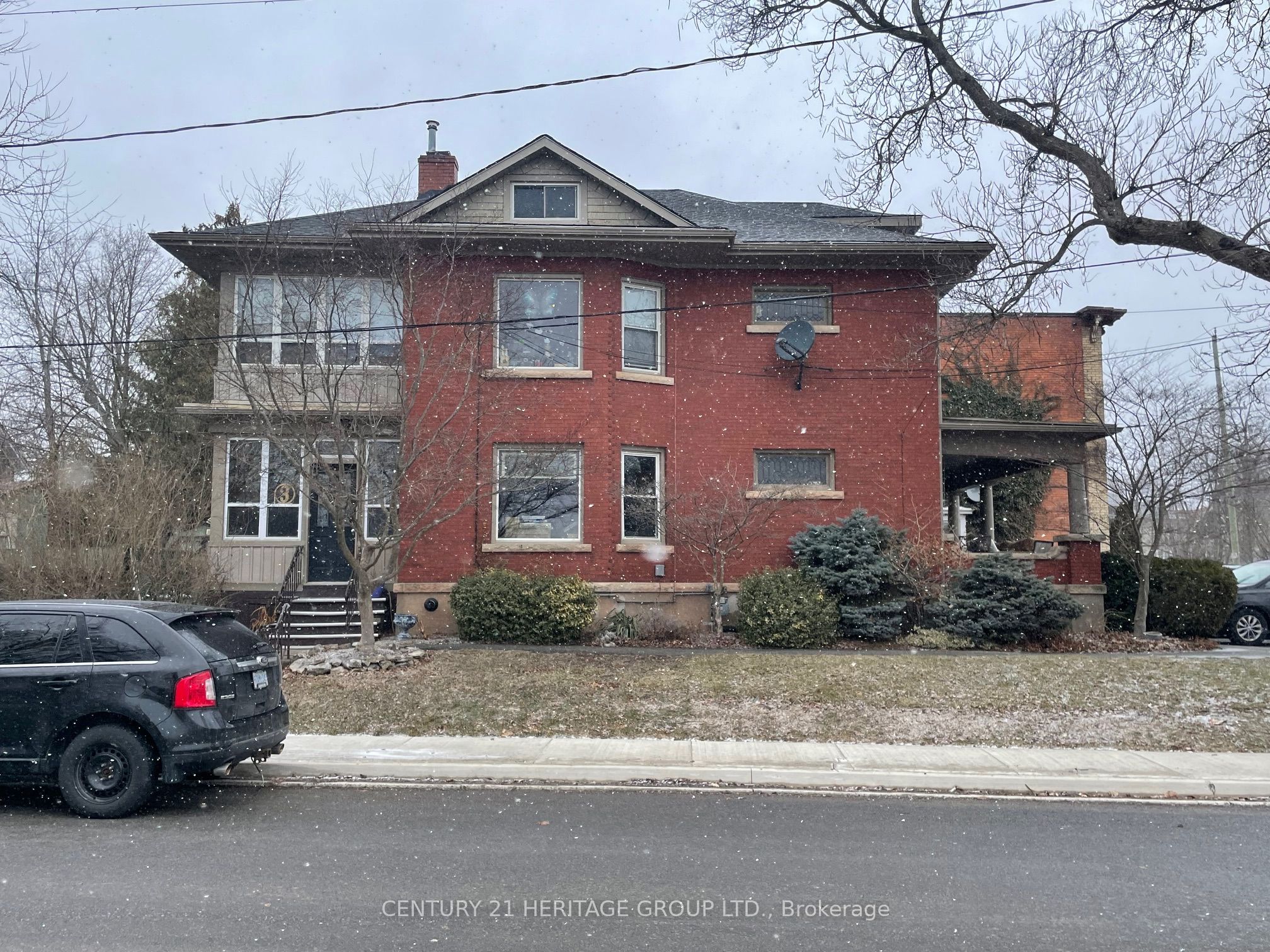 101 Niagara Street, Welland, ON L3C 1J4