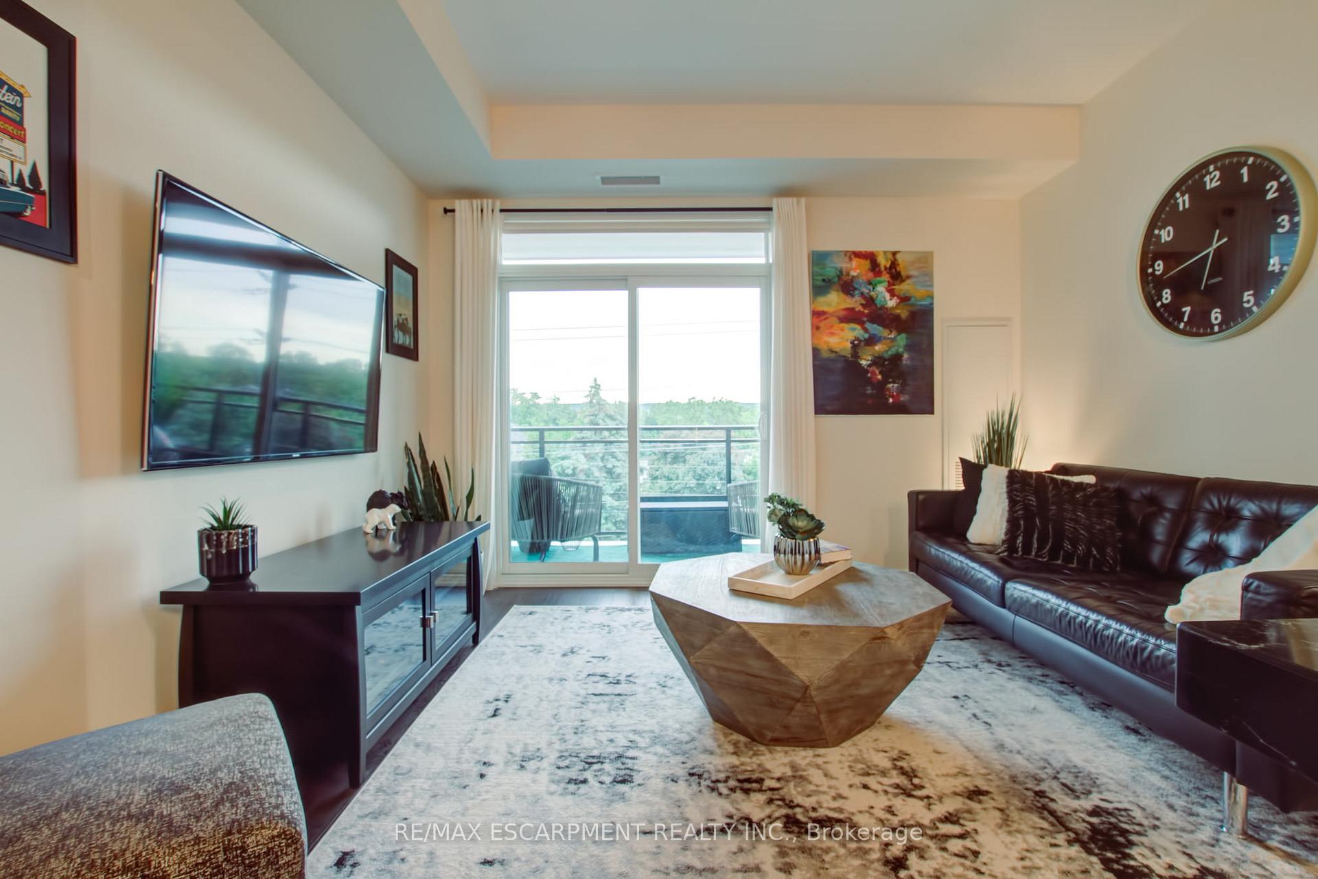 1 Bedroom Condo at 320 Plains, Burlington For sale