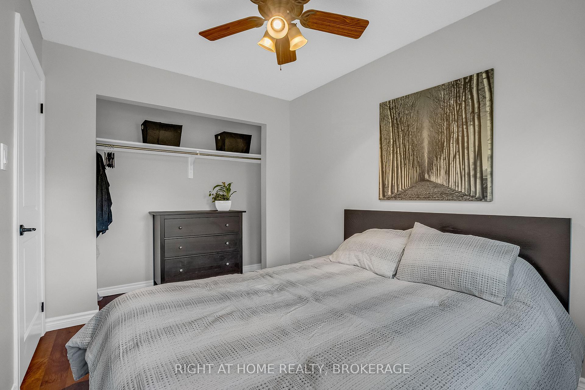 3 Bedrooms Condo at 3420 South Millway, Mississauga For sale