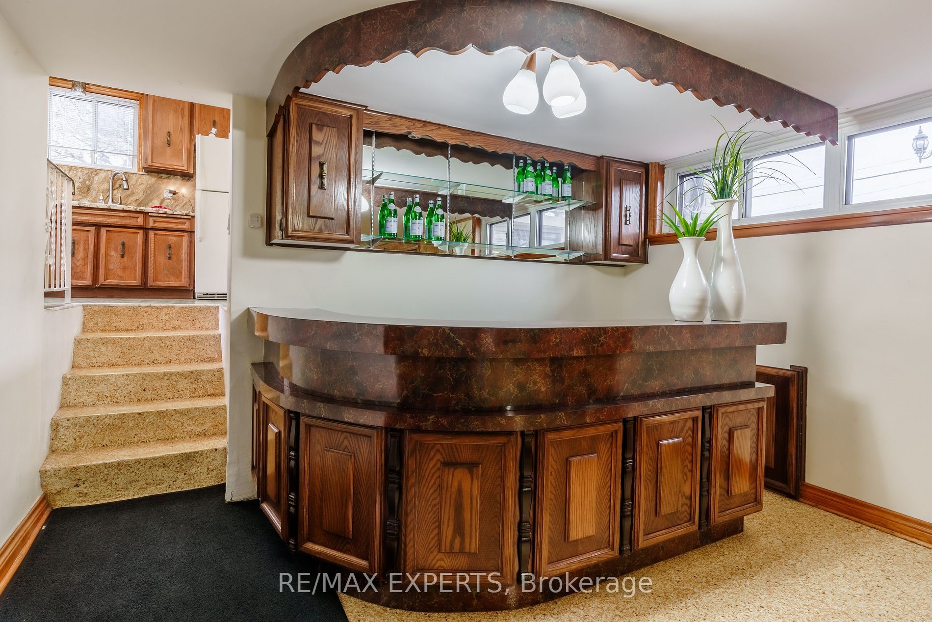 1 Creston Road