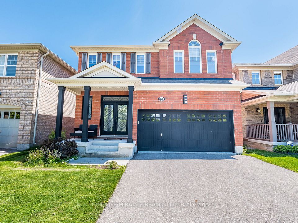 825 Cahoun Terrace