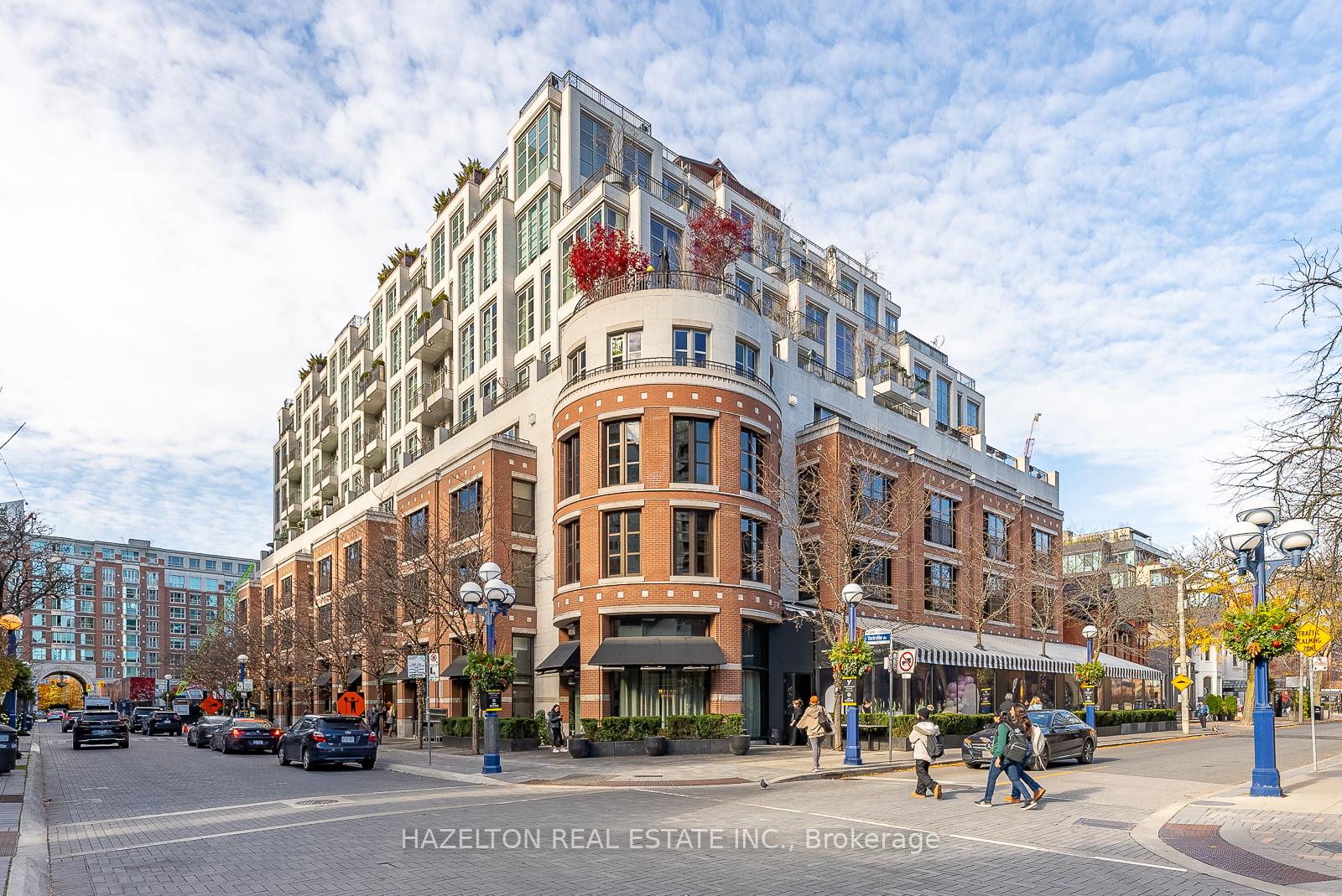 4 Bedrooms Condo at 118 Yorkville, Toronto For sale