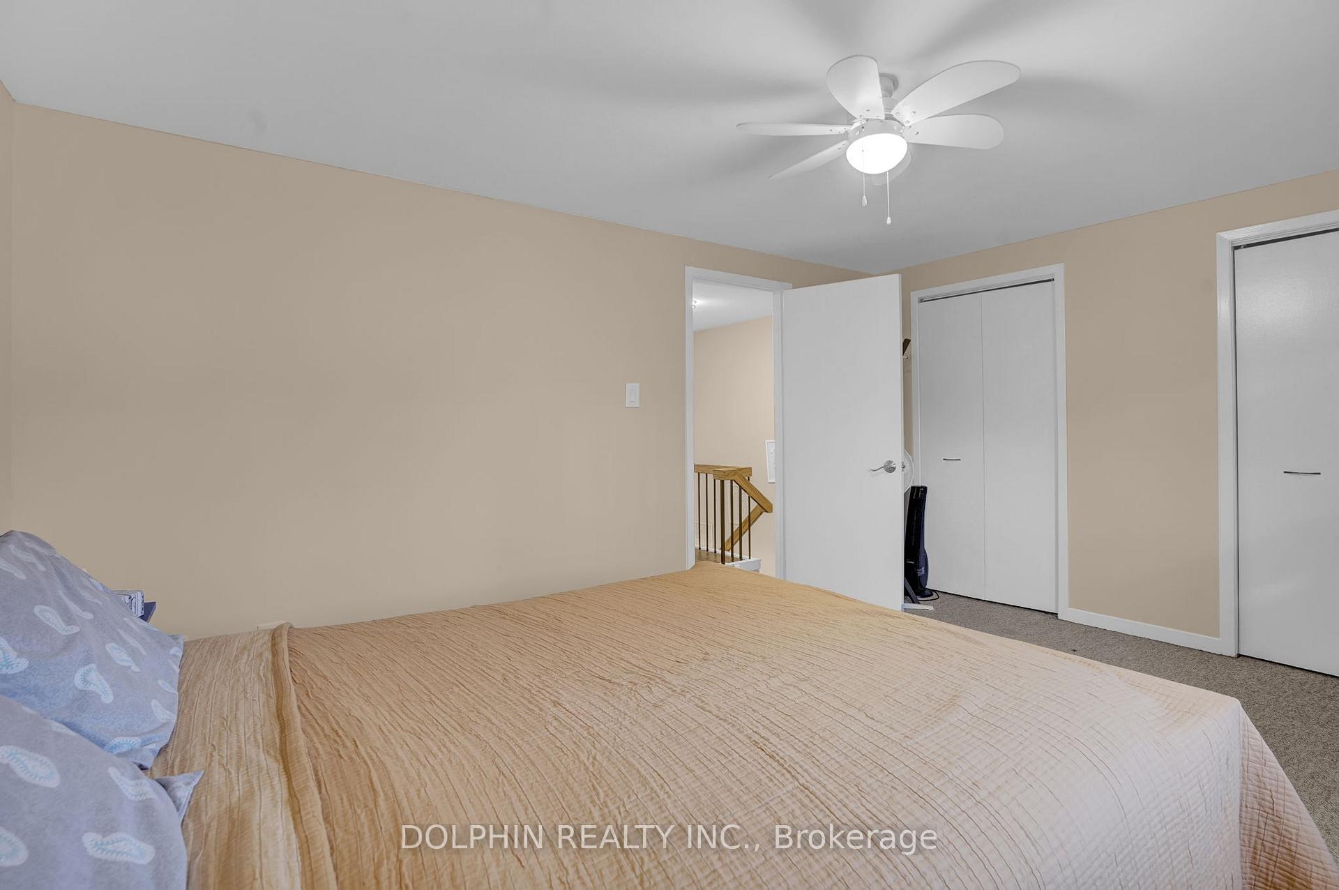 3 Bedrooms Condo at 3033 Glencrest, Burlington For sale