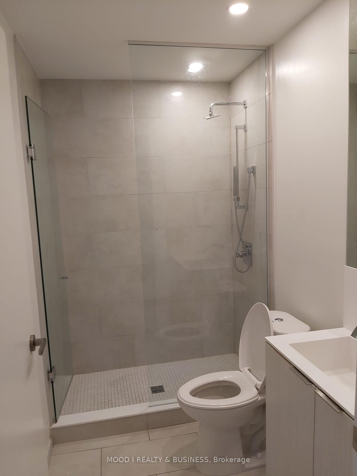 3 Bedrooms Condo at 12 Bonnycastle, Toronto For sale