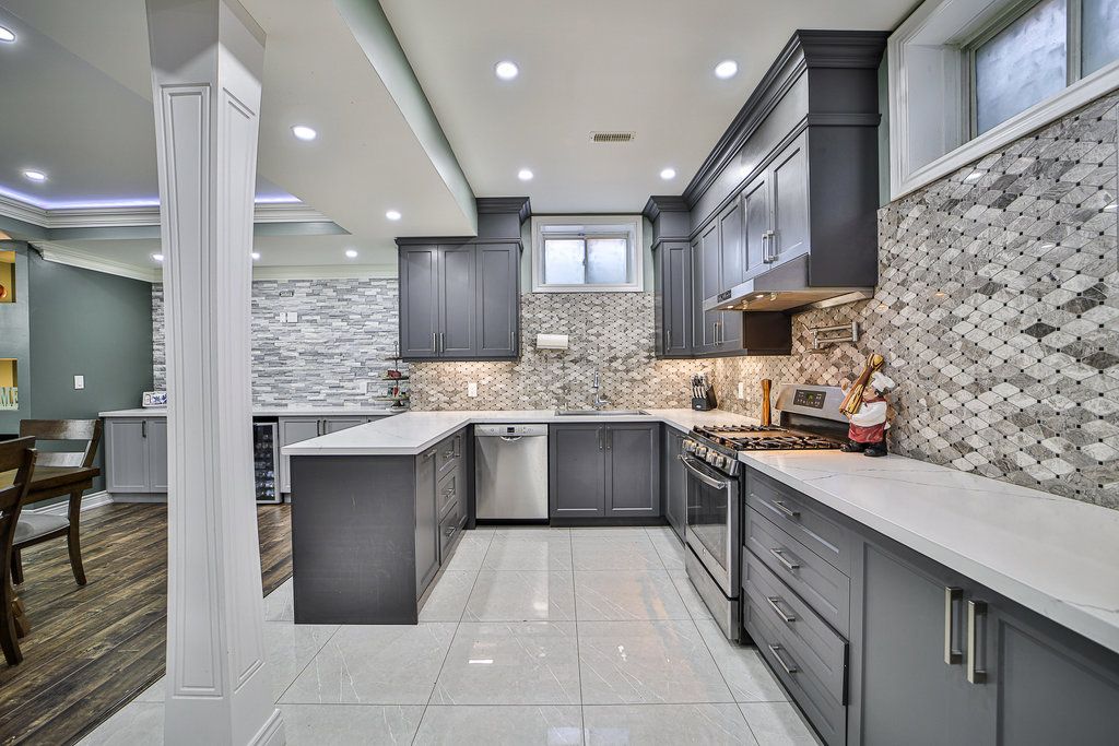 28 Pendergast Court