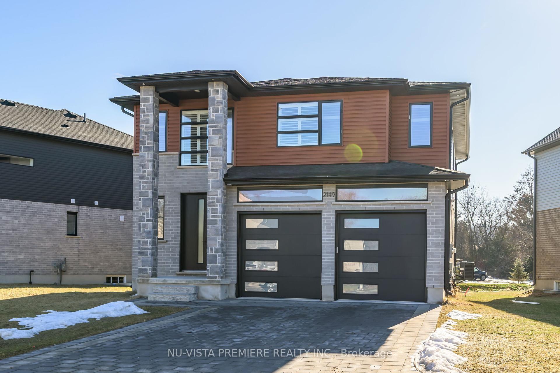 2149 Linkway Boulevard, London, ON N6K 0K8