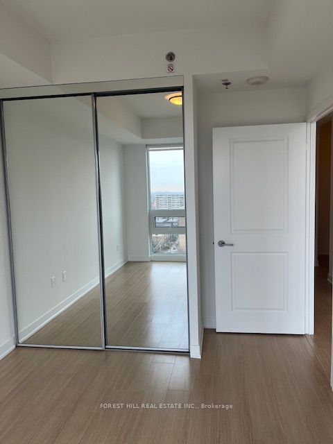 320 Tweedsmuir Avenue, #1501