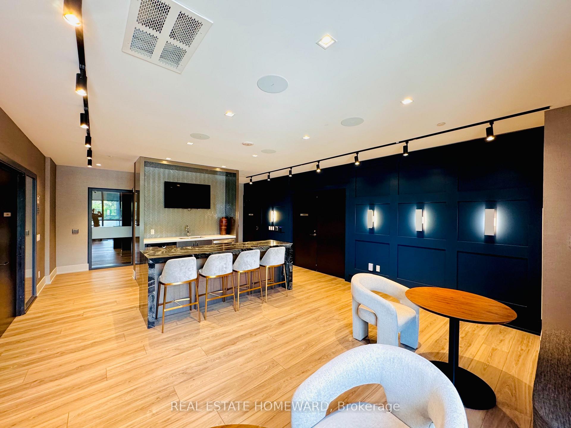 2 Bedrooms Condo at 286 Main, Toronto For sale