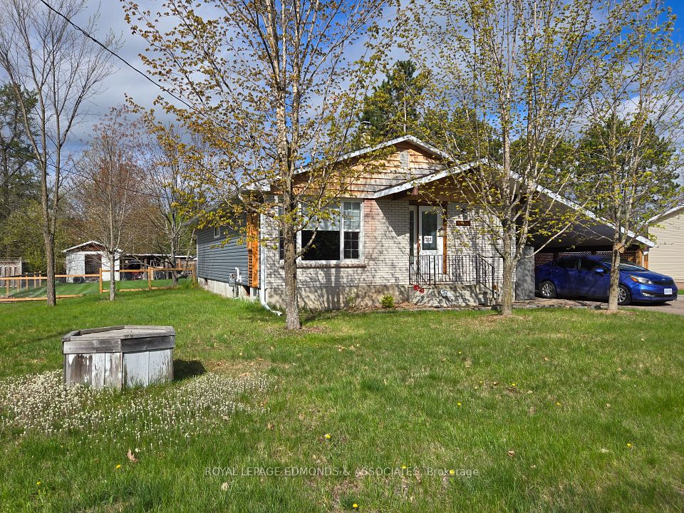 153 Laurentian