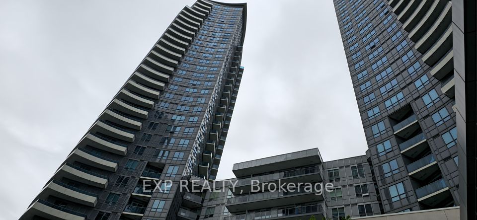 7161 Yonge