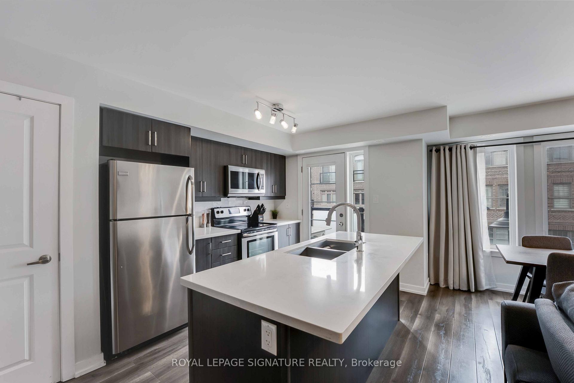 2 Bedrooms Condo at 2315 Sheppard,  Toronto For sale