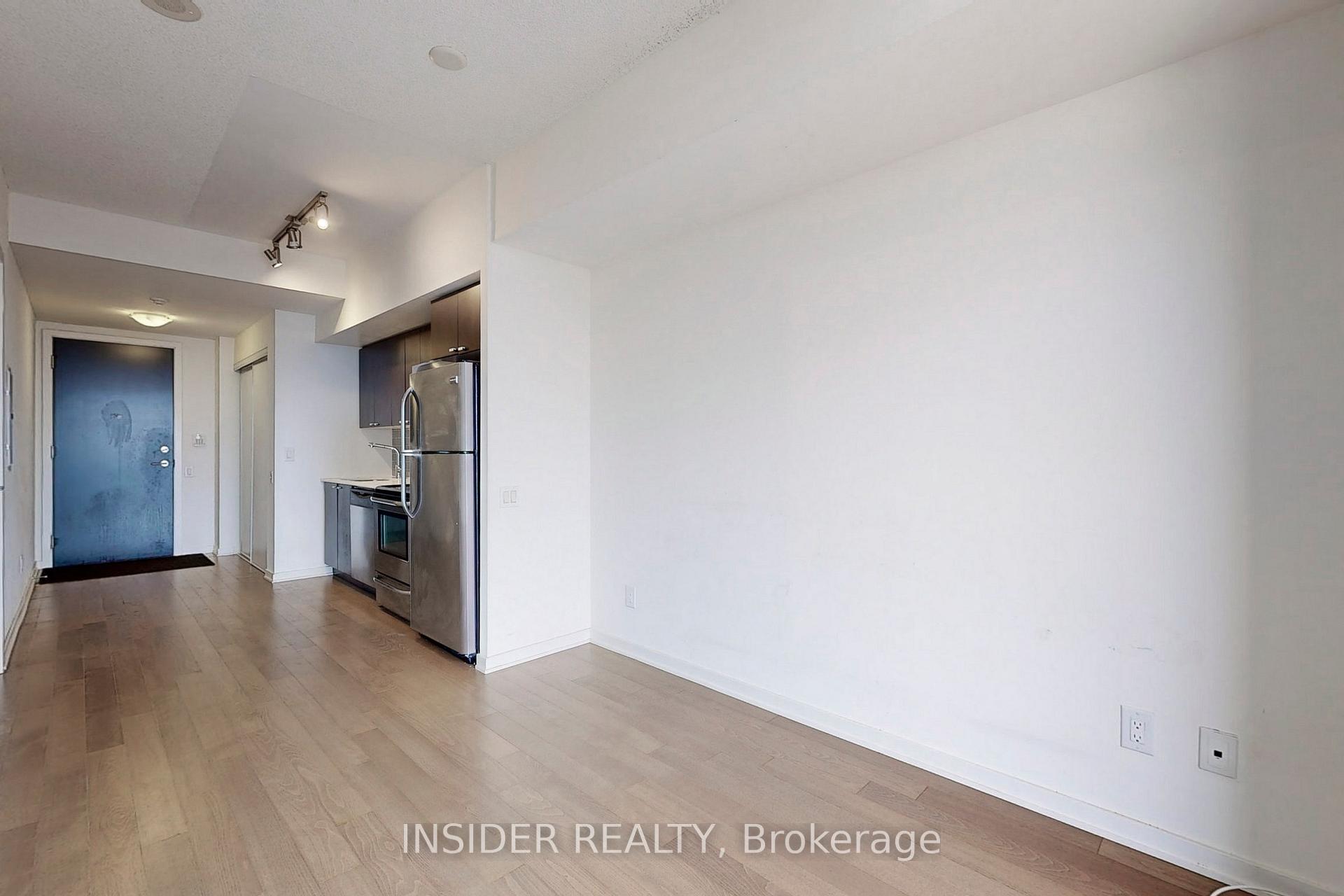 1 Bedroom Condo at 105 The Queensway,  Toronto For sale