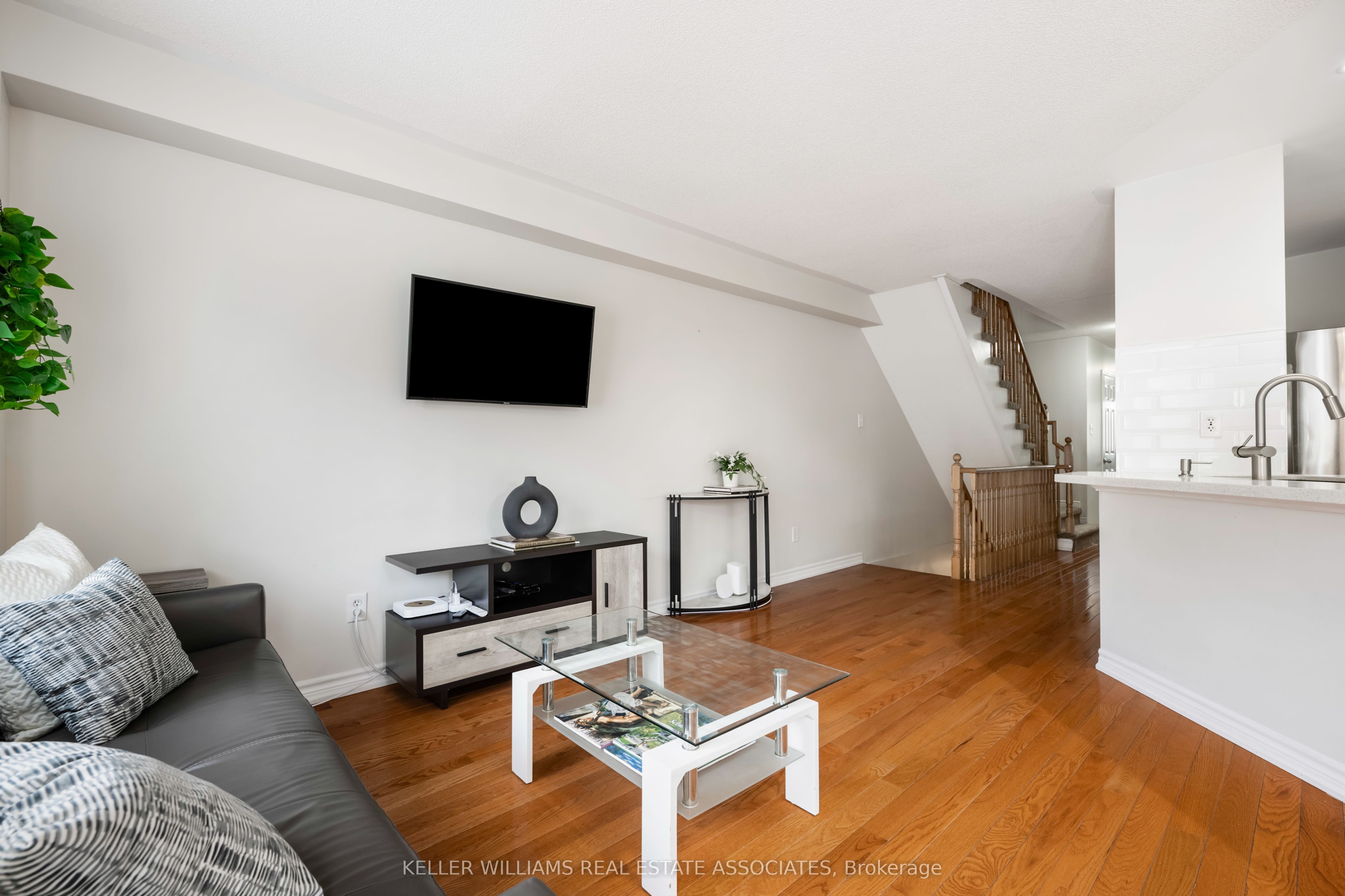 5255 Palmetto Place, #138
