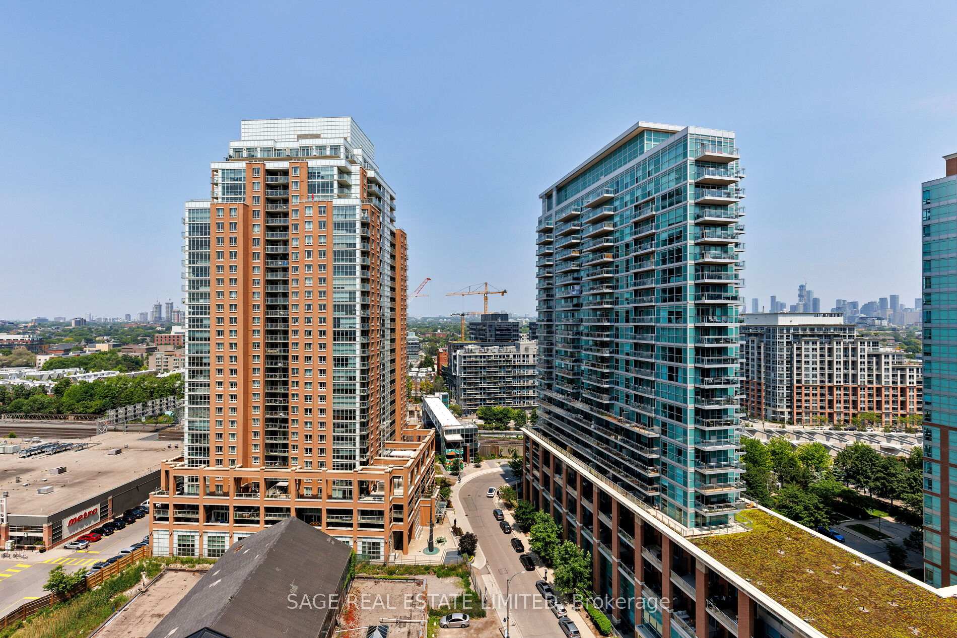 2 Bedrooms Condo at 150 East Liberty, Toronto For sale
